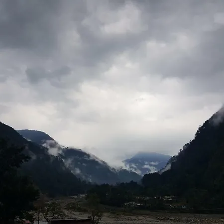 Hill Dew Homestay Uttarkashi Exterior photo