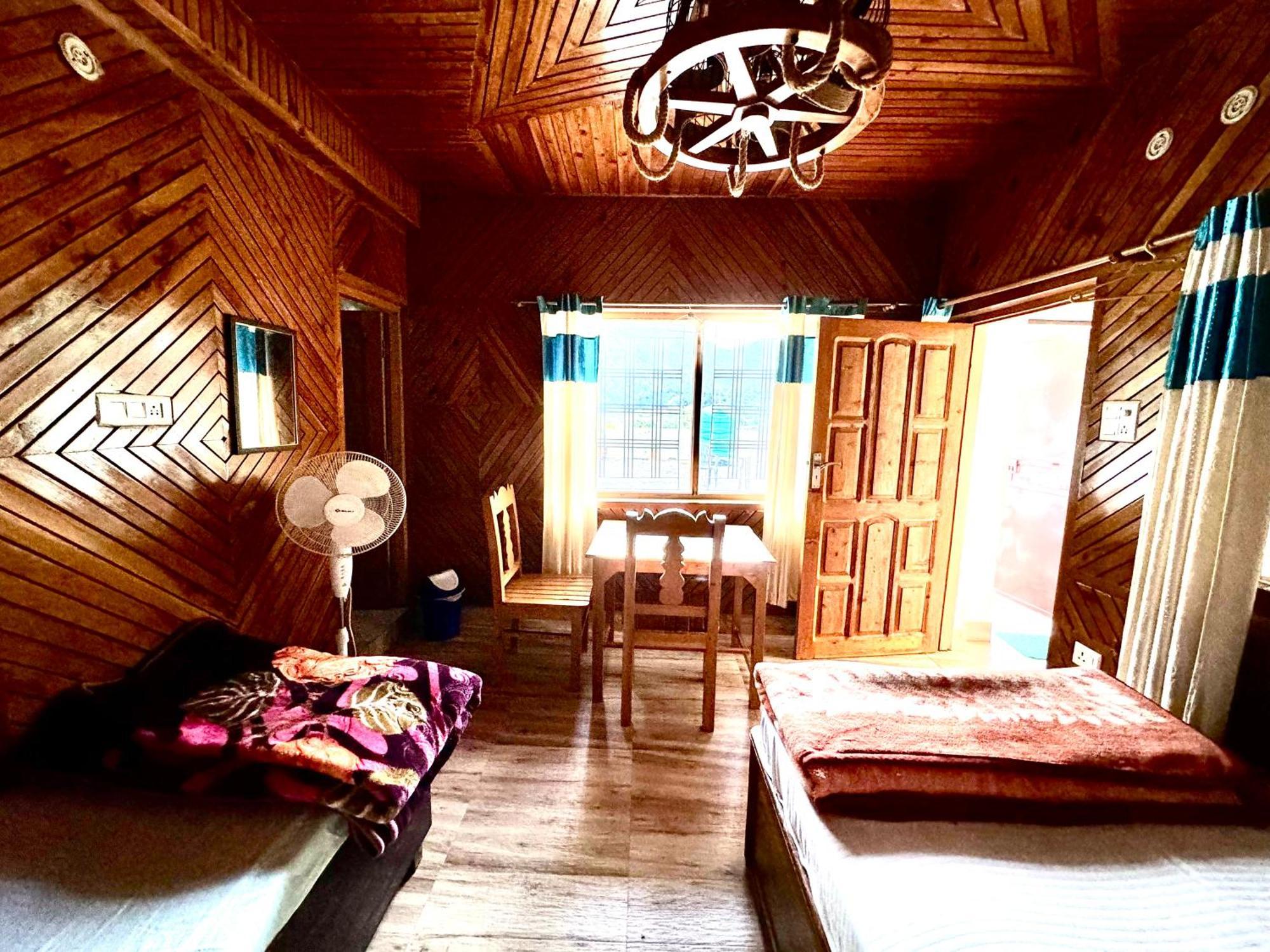 Hill Dew Apartment Uttarkashi